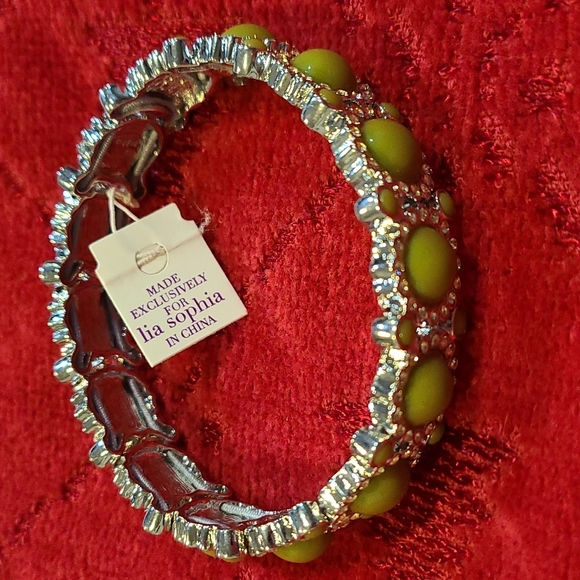 3/$18 Lia Sophia Sparkler Stretch Bracelet - New - Lot 267 - Picture 2 of 7
